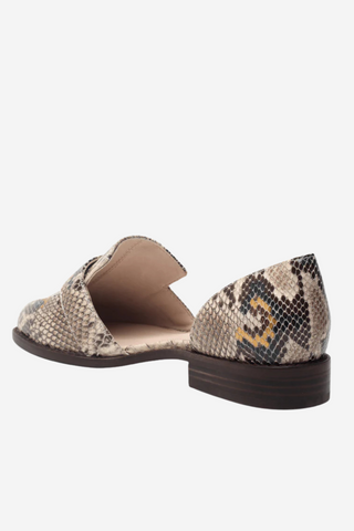 Linear Loafer