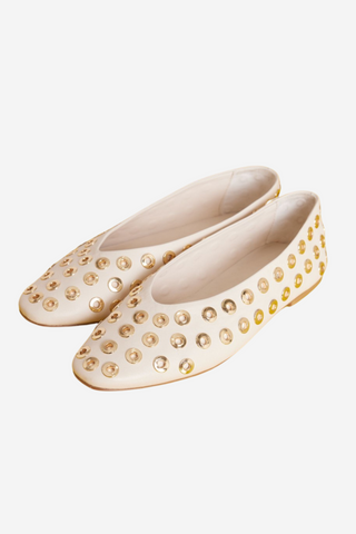 BALLET FLATS W/ GROMMETS