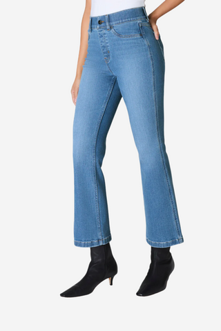 Kick Flare Jeans Pull On - Spanx