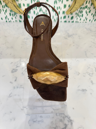 Luzia Suede Sandal