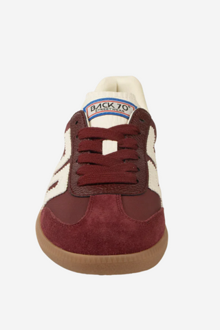 Ghost Sneaker in Wine Milk